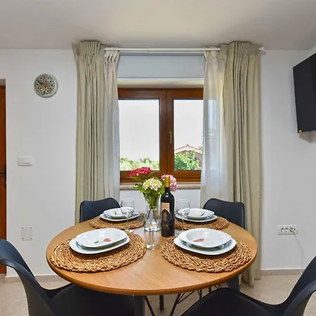 With A - C Vodnjan-vodnjan Appartement